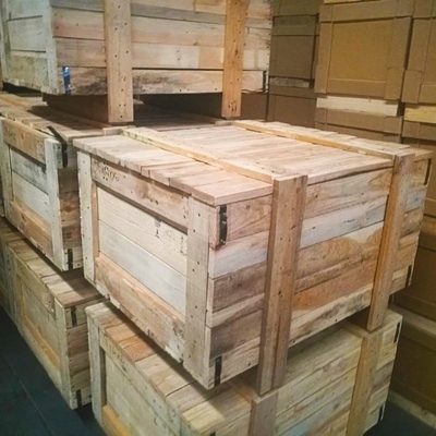 Wooden packaging